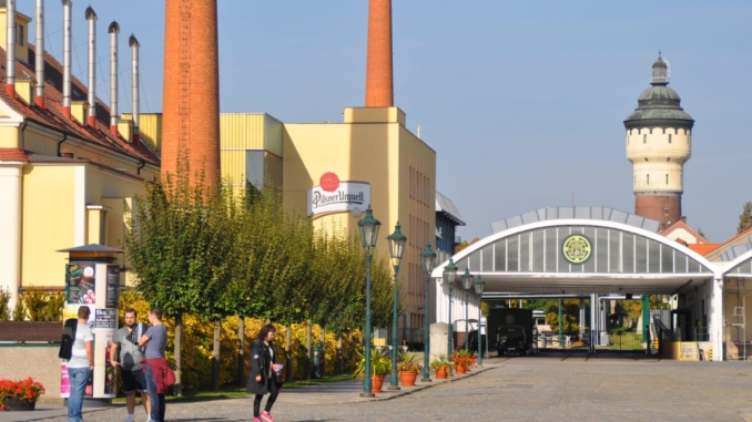 Blick auf die Brauerei von Pilsner Urquell in der Stadt Pilsen in Tschechien