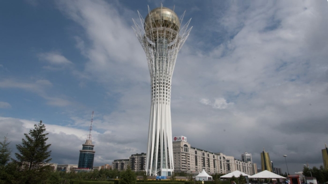 Bajterek-Turm in Astana