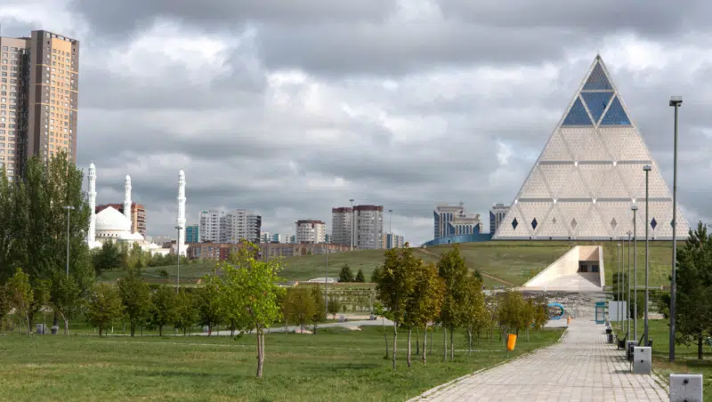 Pyramide des Friedens und der Eintracht Astana