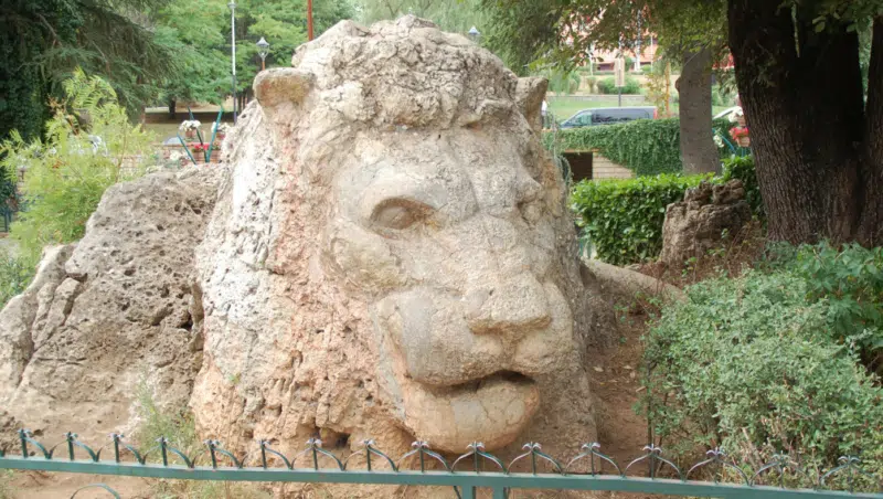 Löwen-Statue in Ifrane