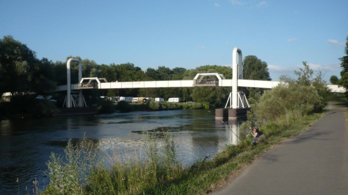 Schwimmbrücke in Essen-Horst