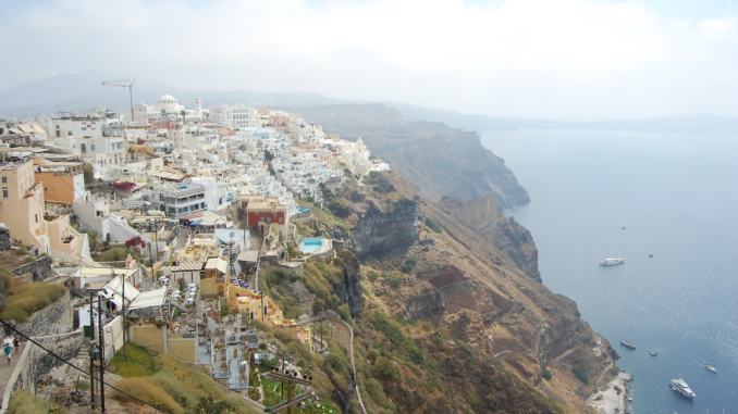 Fira auf Santorin