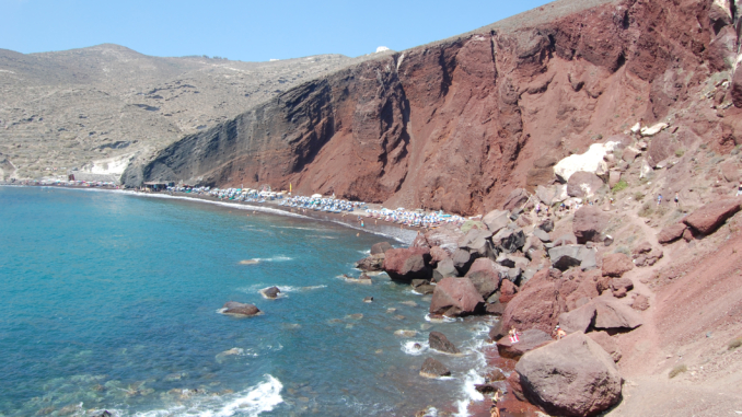 Roter Strand auf Santorin